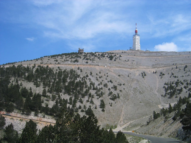 081 Telekomgebaeude_auf_dem_Gipfel_des_Mont_Ventoux