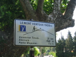 077 erstes_Schild_beim_Anstieg_auf_den_Mont_Ventoux